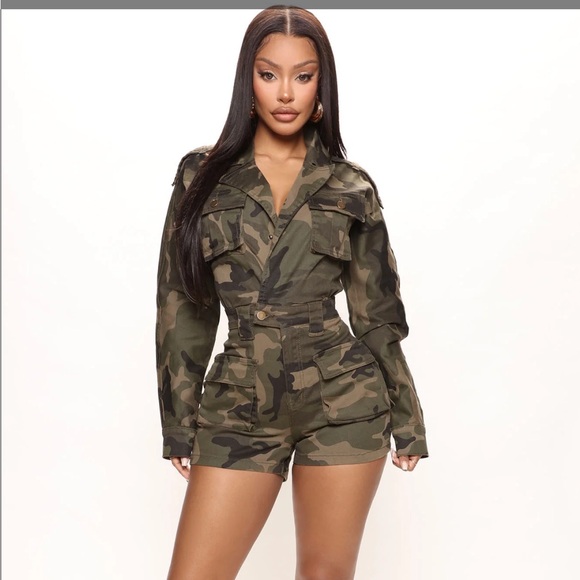 BNWT - Camouflage Romper - US 6 - Picture 2 of 4